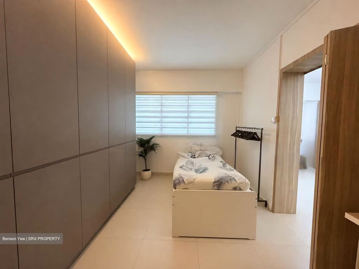 Blk 240 Hougang Heights (Hougang), HDB 3 Rooms #575343171